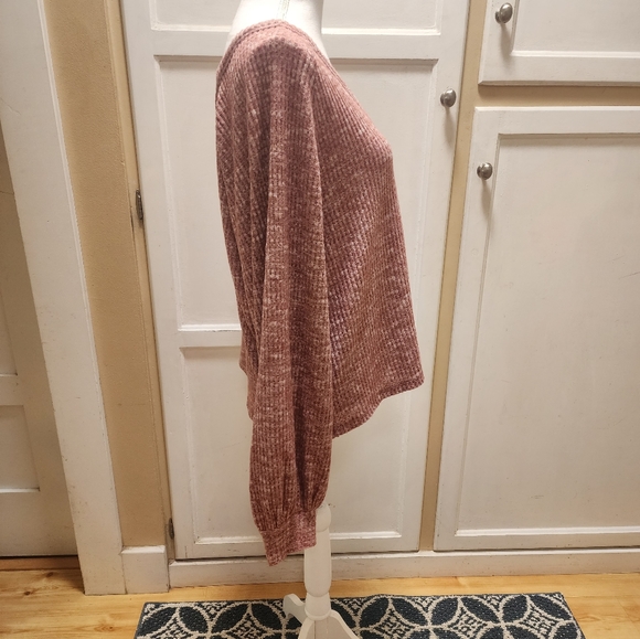 So Women's Open Back Long-sleeved Sweater NWT - Picture 6 of 10